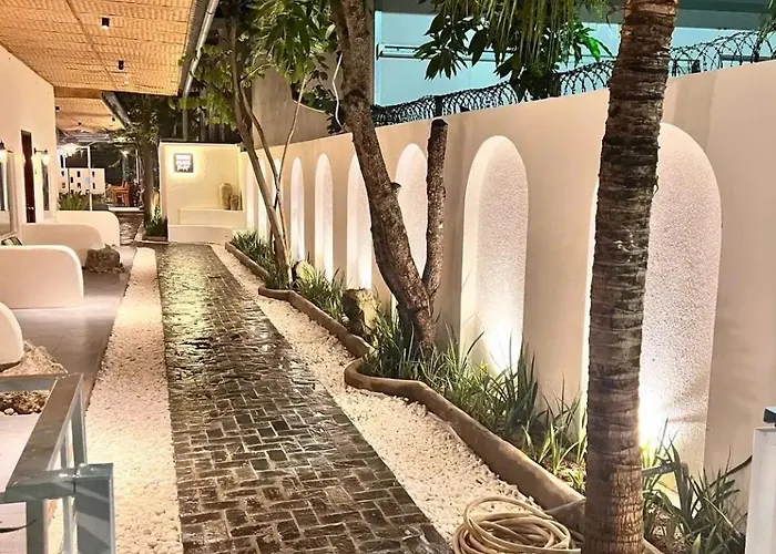 Khách sạn Inner Peace Phan Thiết